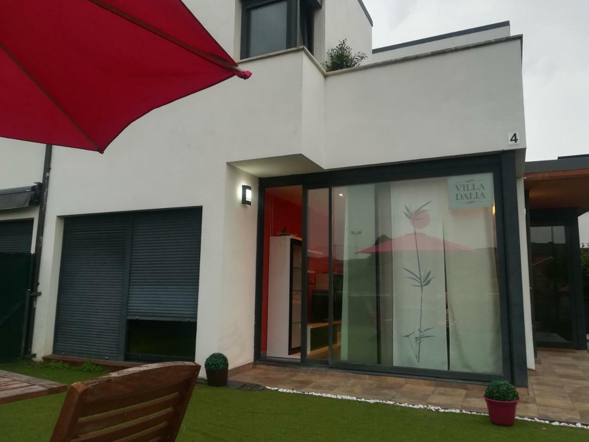 Villa Dalia Suances Exteriör bild